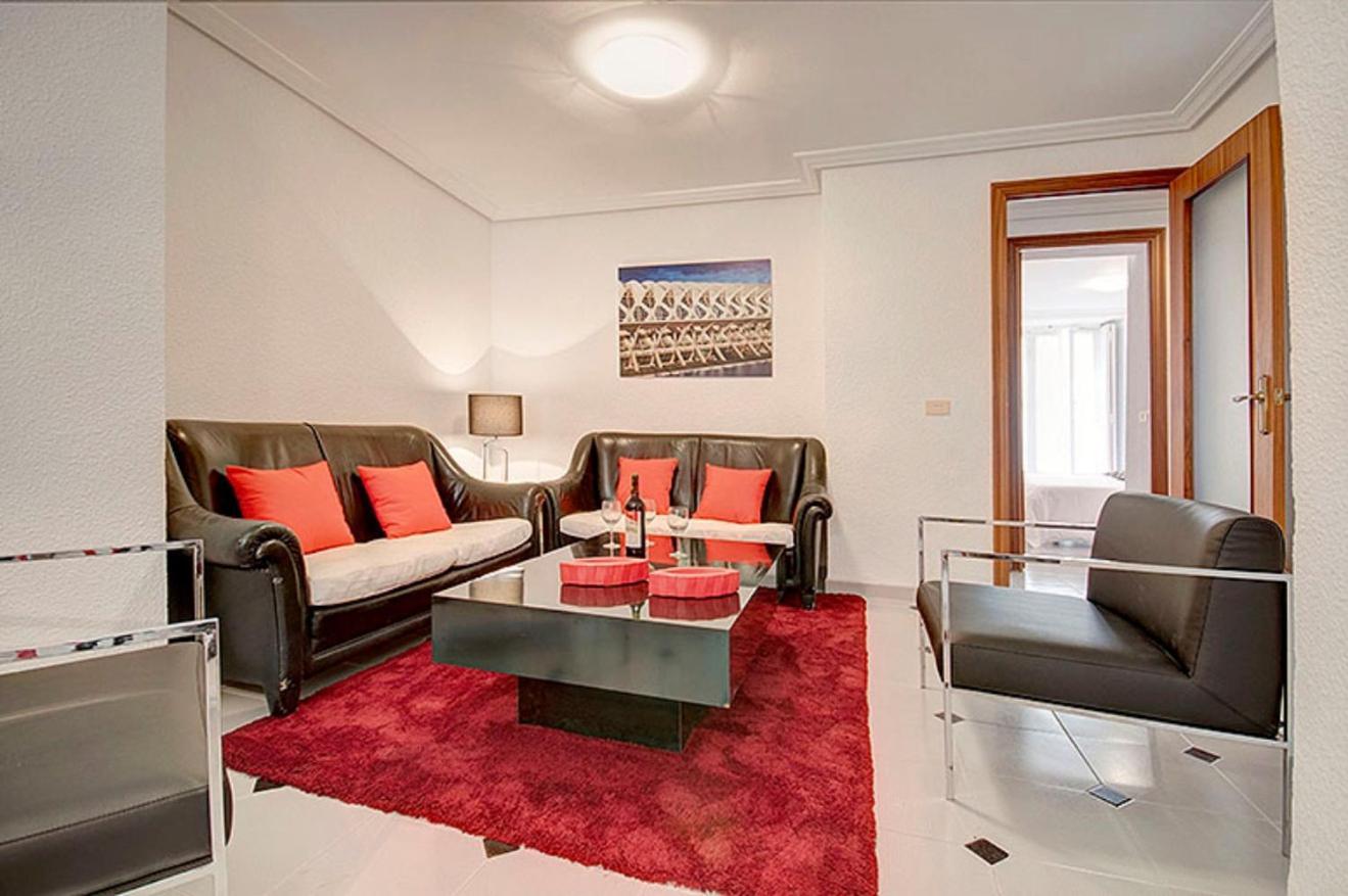Beds & Breaks Danna Apartment Valencia Ngoại thất bức ảnh